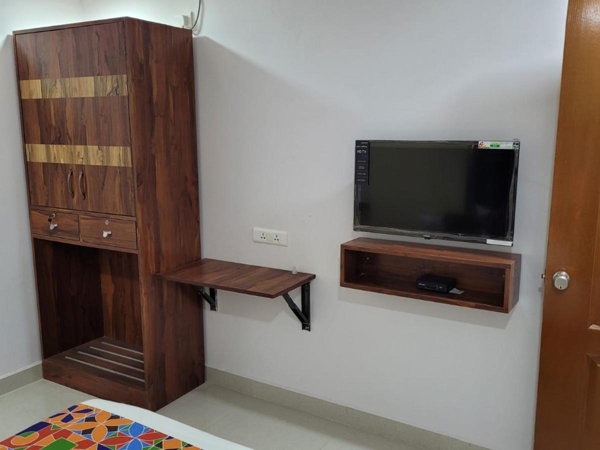 Hotel Prime Jubilee Hyderabad Esterno foto