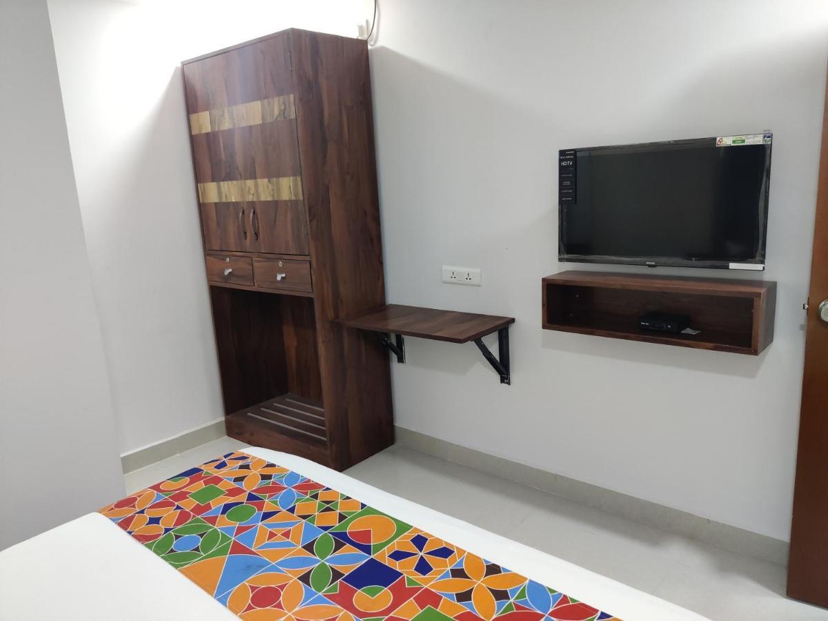 Hotel Prime Jubilee Hyderabad Esterno foto