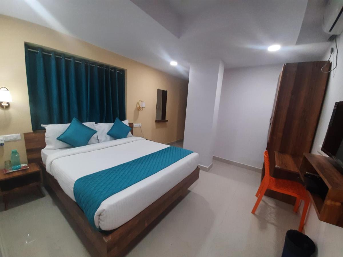 Hotel Prime Jubilee Hyderabad Esterno foto